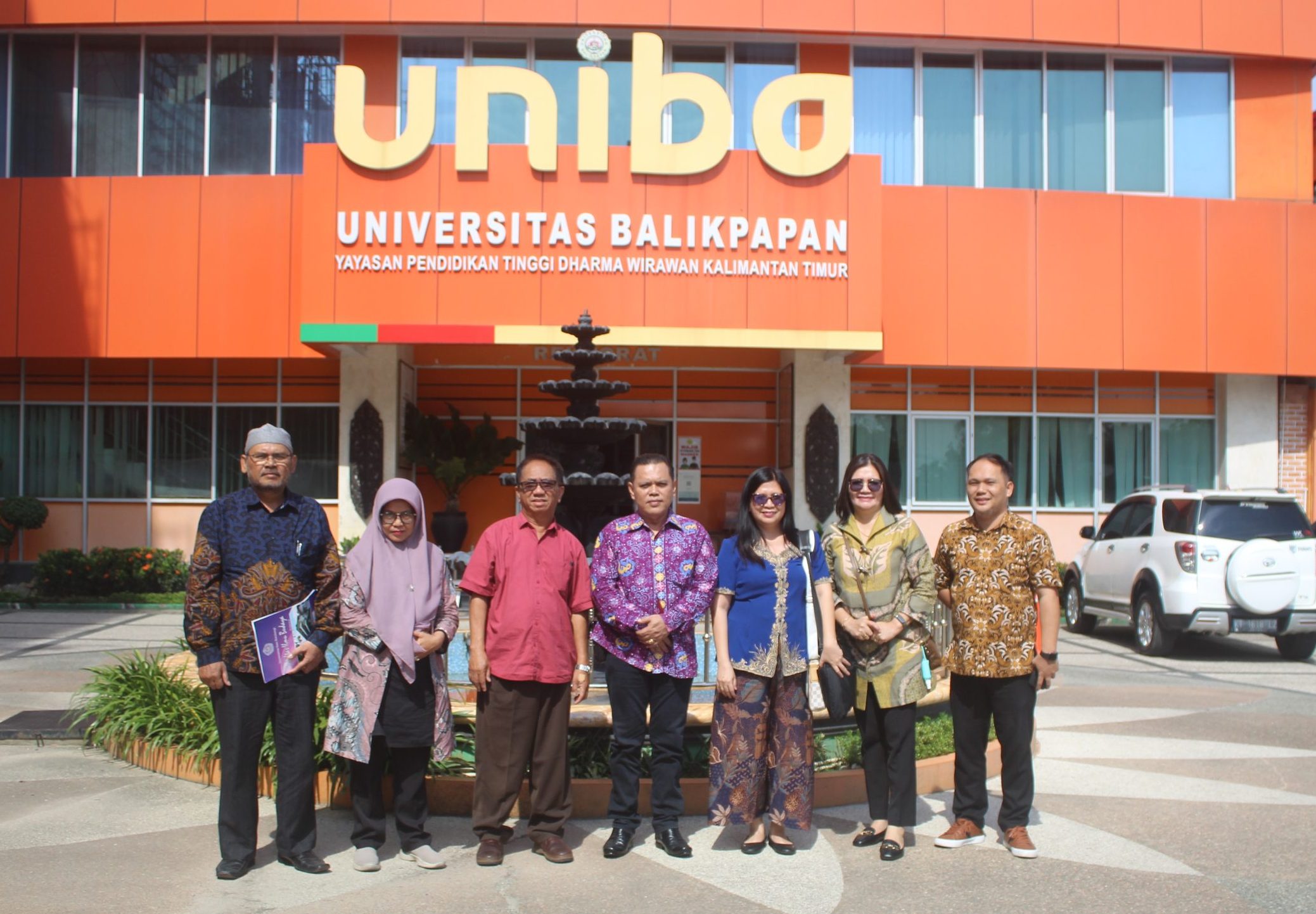 Penandatanganan Perjanjian Kerja Sama (PKS) Fakultas Ilmu Budaya Universitas Sam Ratulangi dengan Fakultas Sastra Universitas Balikpapan